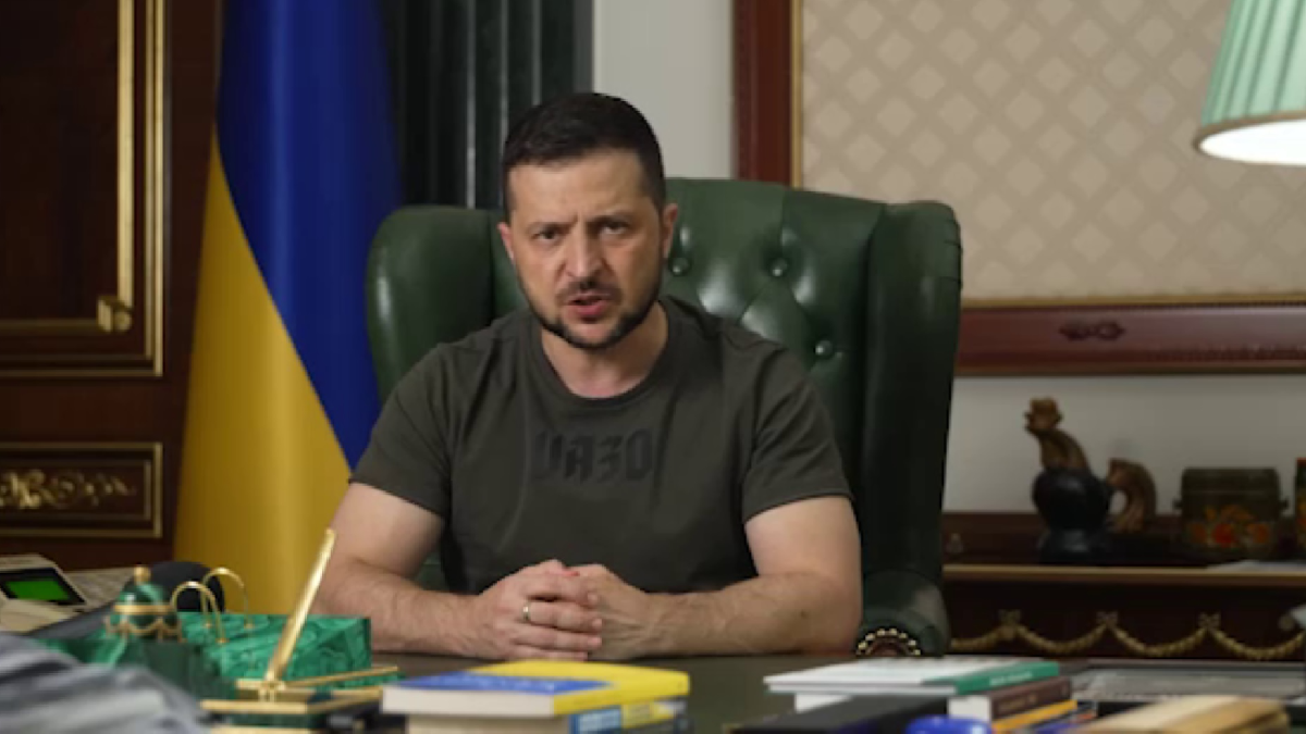 Зеленський заявив, що ЗСУ знищать військові склади окупантів у Криму та Севастополі